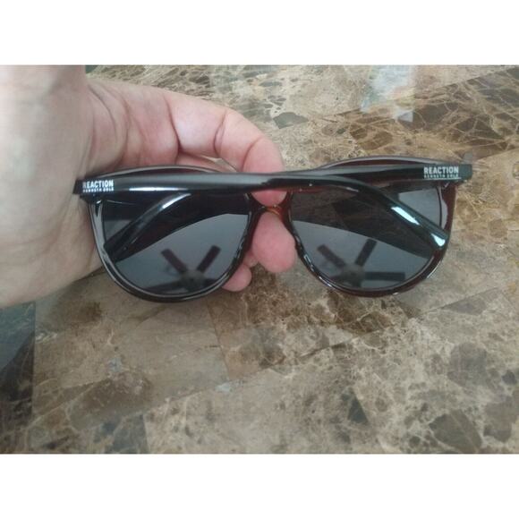 Kenneth Cole Reaction KC1274-48A Shiny Crystal Brown/ Smoke Lenses Sunglasses - Picture 8 of 8